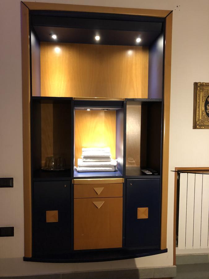 Smln & Bed & Breakfast Napoli